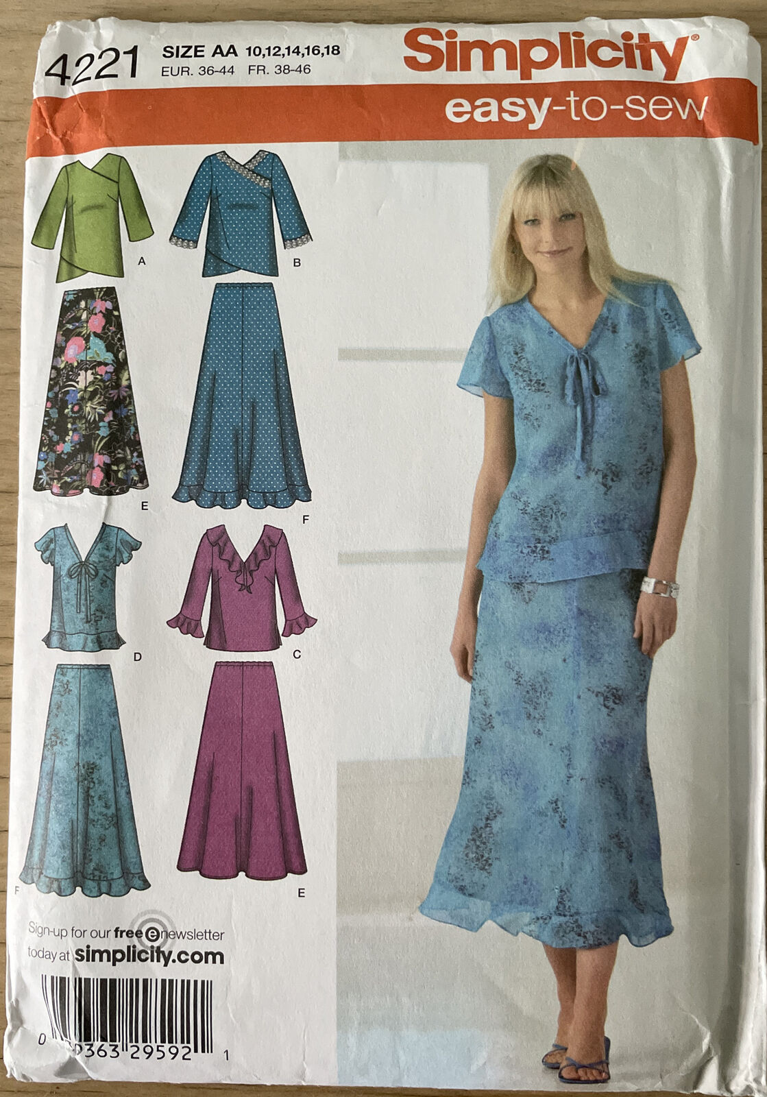 Simplicity 4221 Womens Size 10-16 Top Blouse Skirt FF *