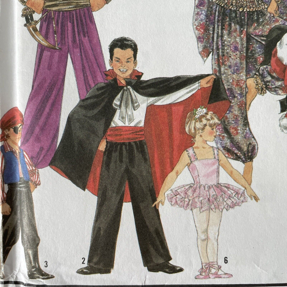 Simplicity 8289 Size S-L Fancy Dress  Dracula Ballet Pirate FF *