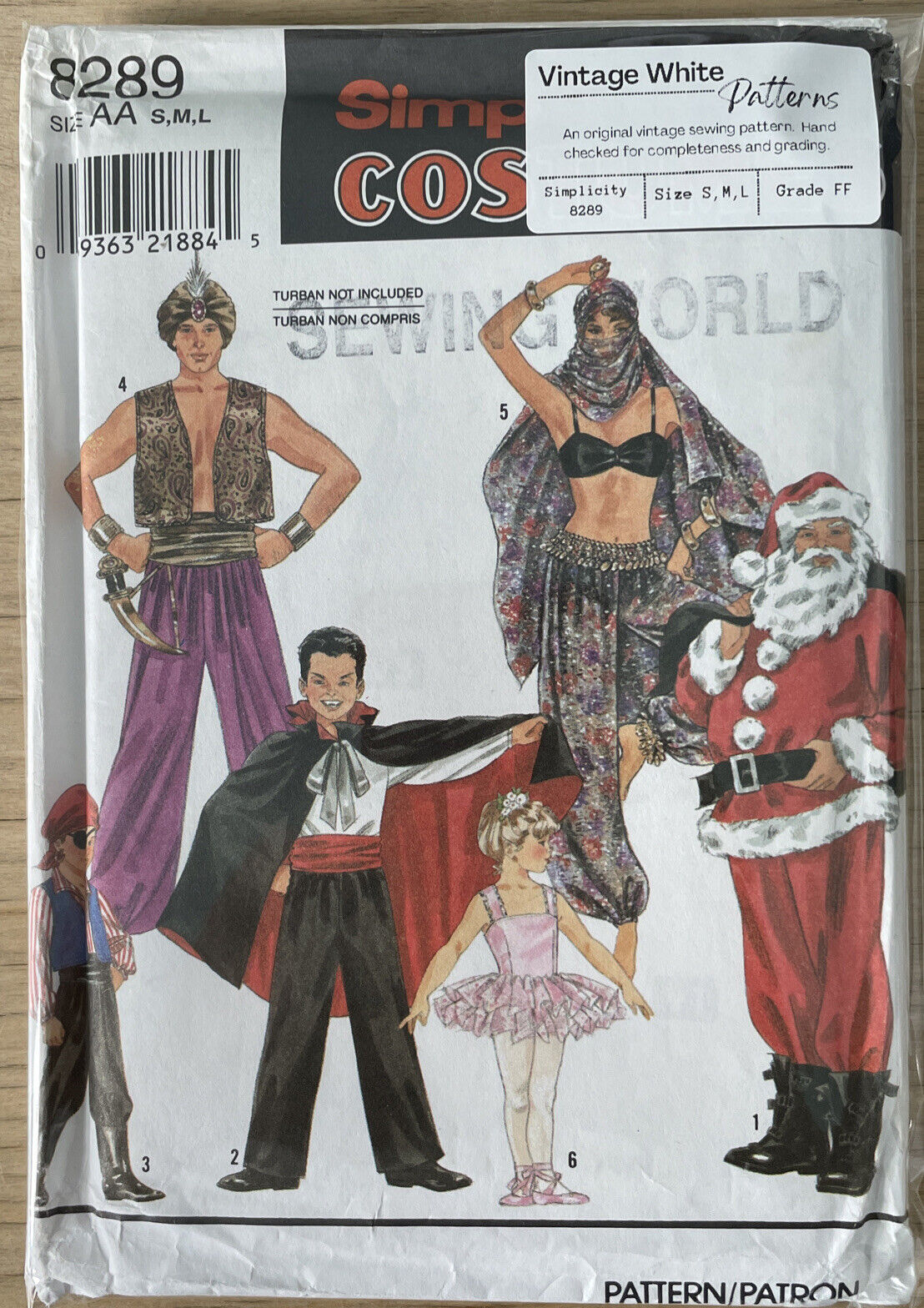 Simplicity 8289 Size S-L Fancy Dress  Dracula Ballet Pirate FF *