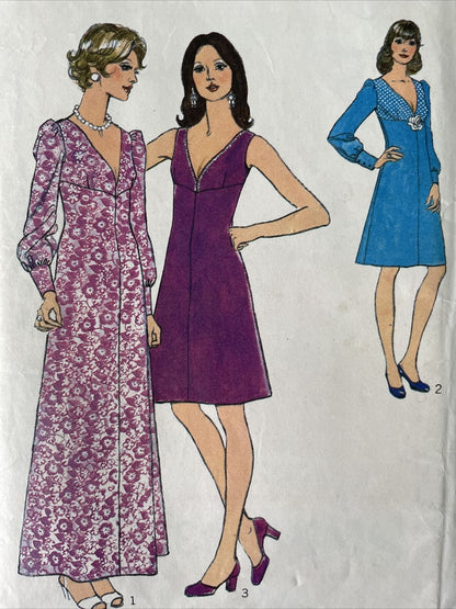 Style 4331 Womens Size 12 Petite Dress FF