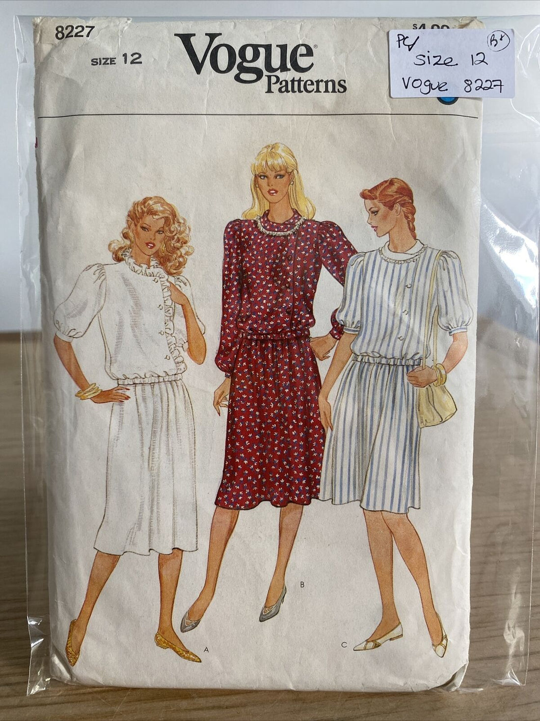 Vogue 8227 Womens Size 12 Petite Top Skirt