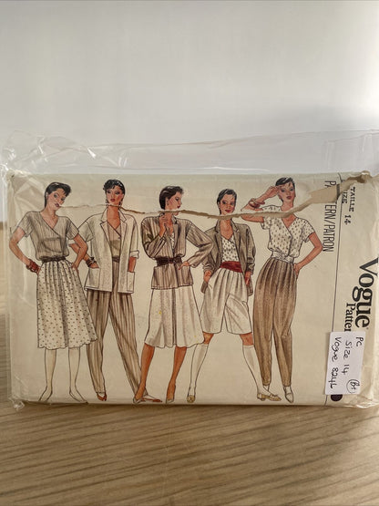 Vogue 8246 Womens Size 14 Jacket Skirt Trousers Shorts Top