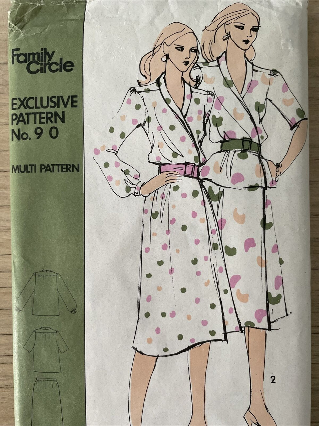 Family Circle 90 Women&