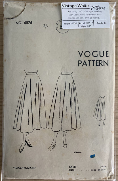 Vogue 6576 Womens Waist 26” Skirt