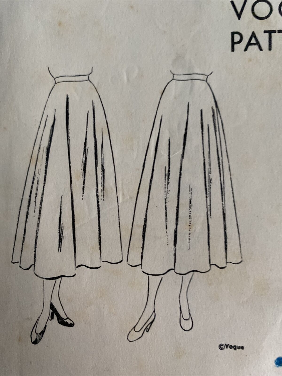 Vogue 6576 Womens Waist 26” Skirt