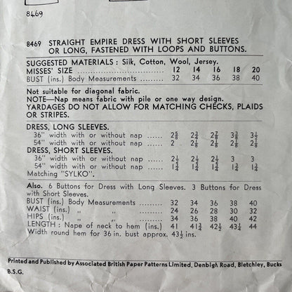 Weldons 8469 Womens Size 16 Bust 36”Dress *