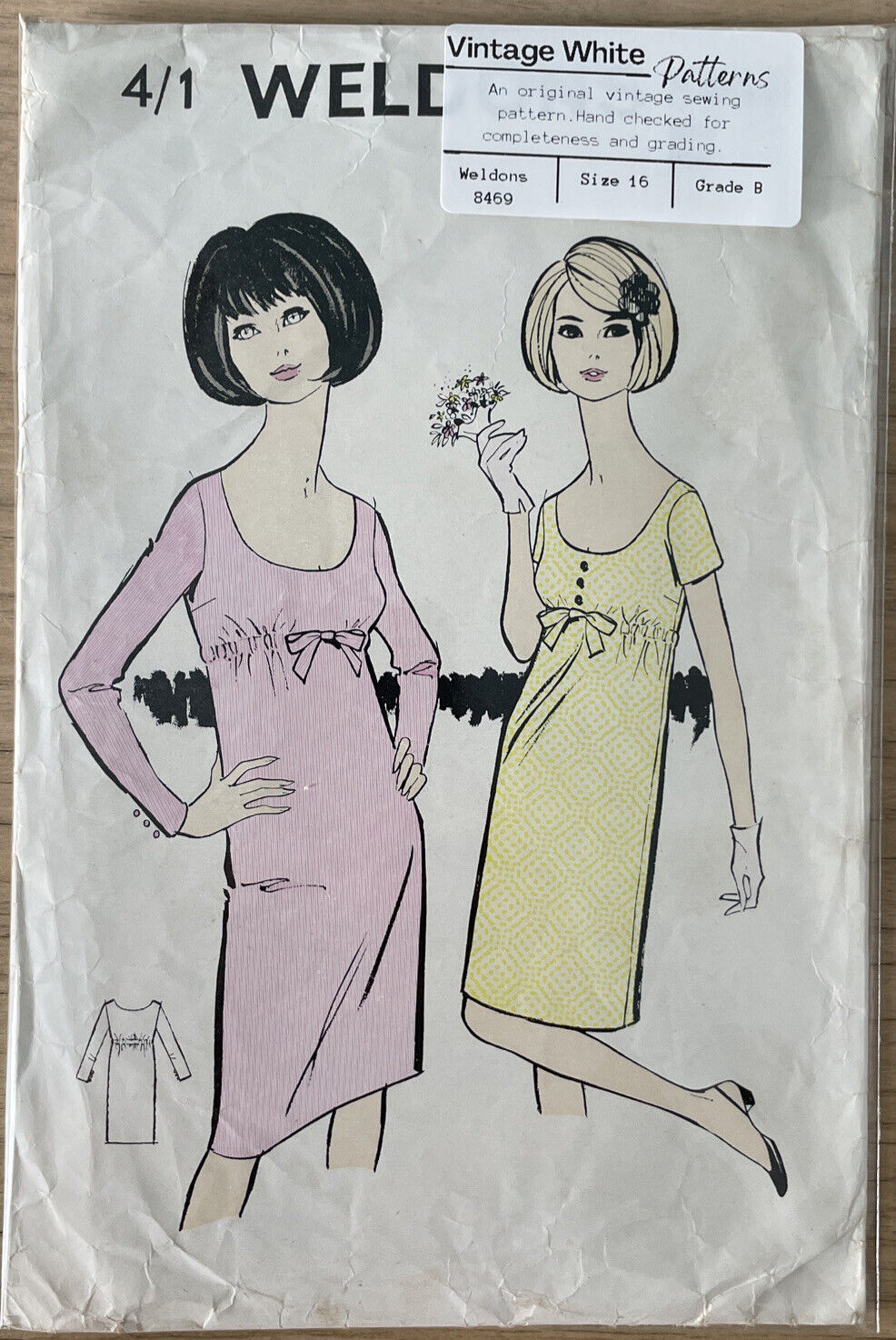 Weldons 8469 Womens Size 16 Bust 36”Dress *