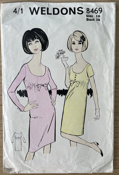 Weldons 8469 Womens Size 16 Bust 36”Dress *