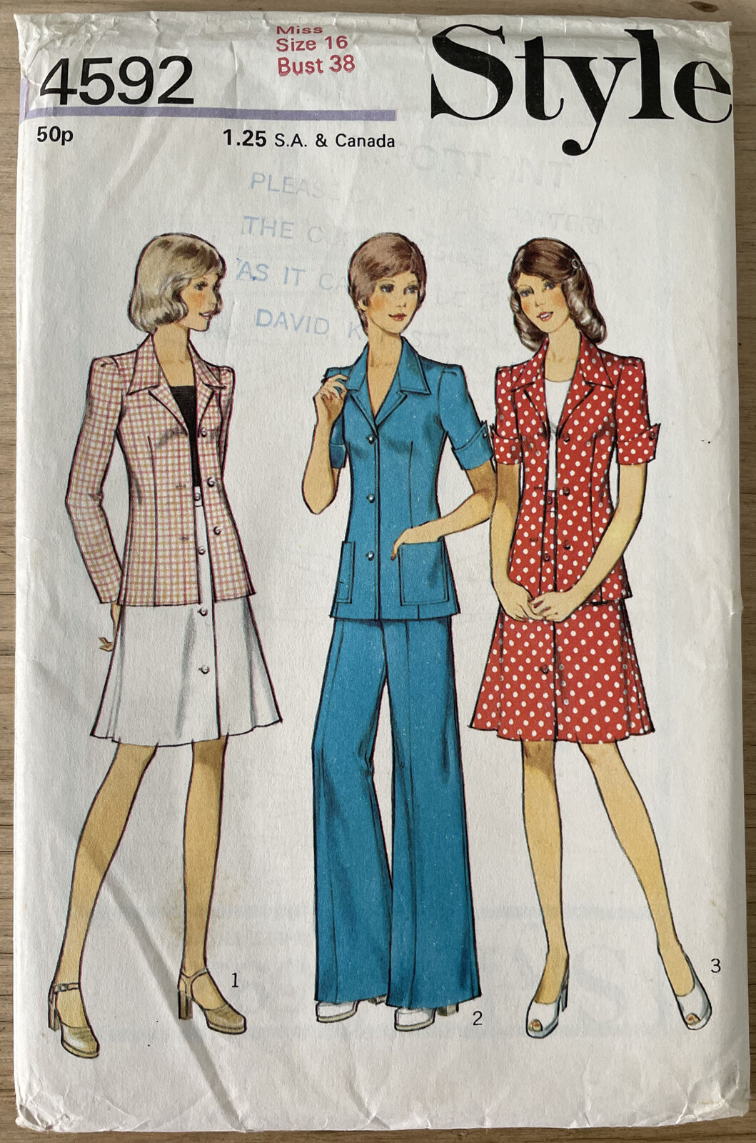 Style 4592 Size 16 Jacket Trousers Skirt FF