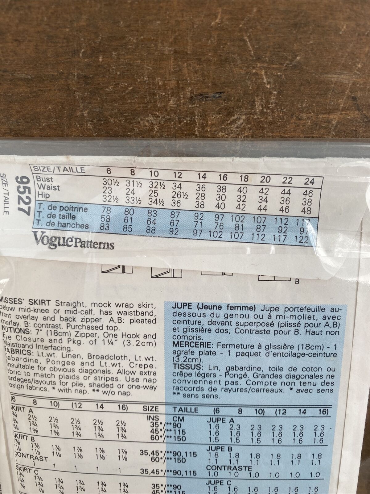 Vogue 9527 Womens Size 12-16 Skirt FF