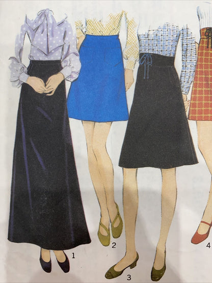 Style 3893 Womens Size 14 Skirt