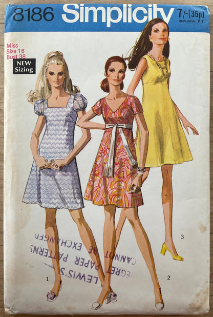 Simplicity 8186  Womens Size 16 Dress