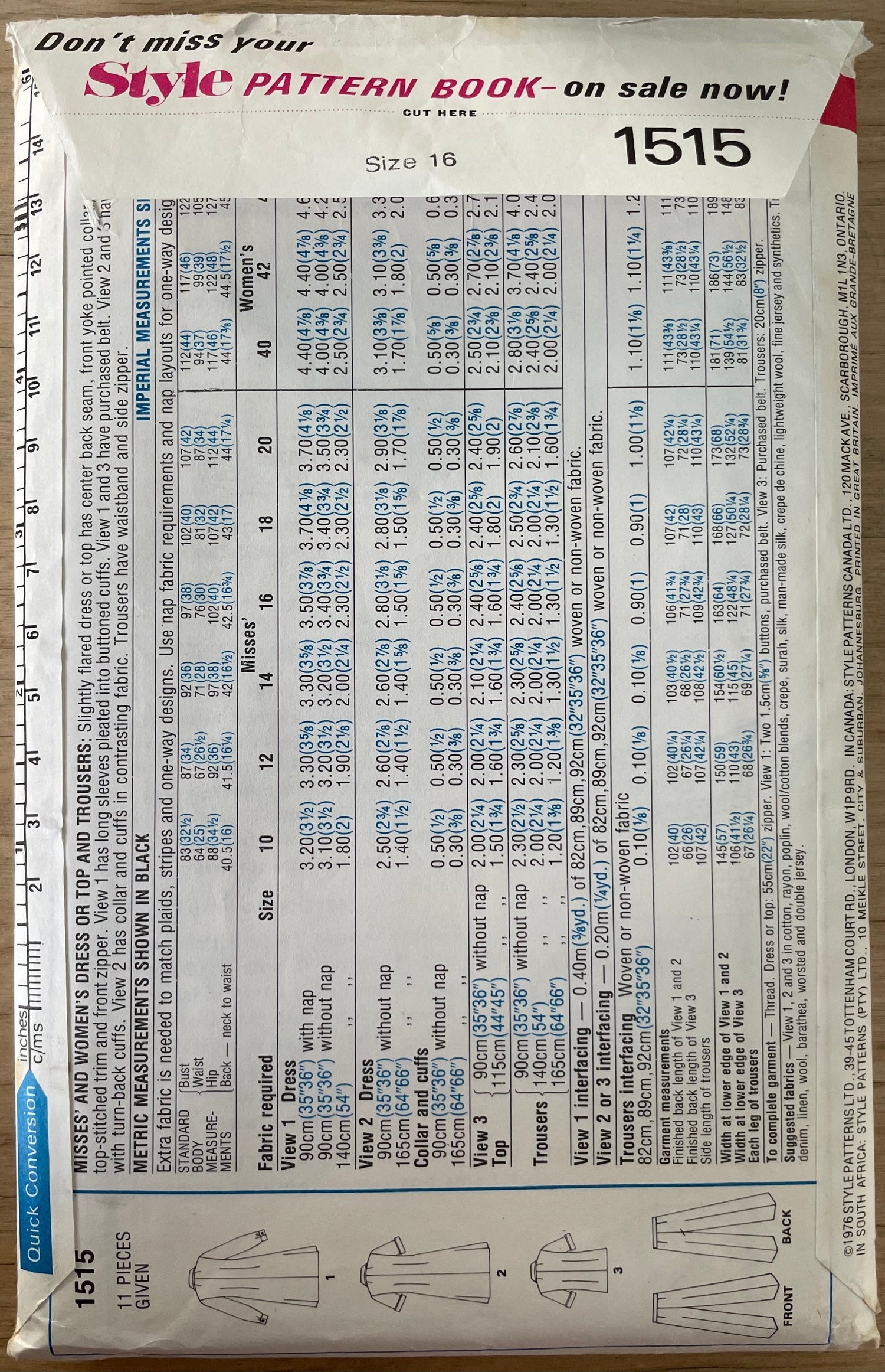 Style 1515 Womens Size 16 Dress Top Trousers