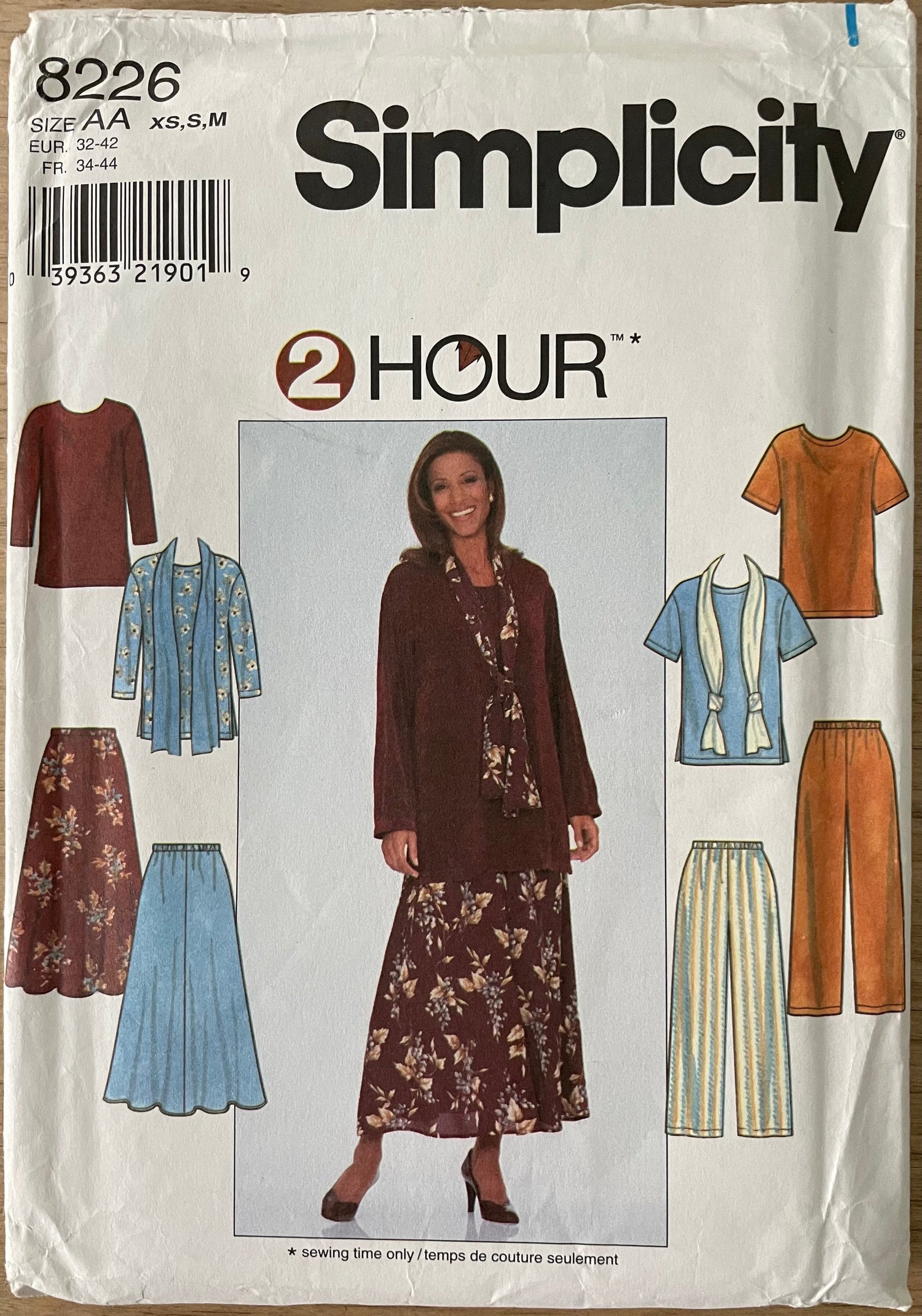 Simplicity 8226 Womens Size XS-M Top Skirt Trousers Scarf FF
