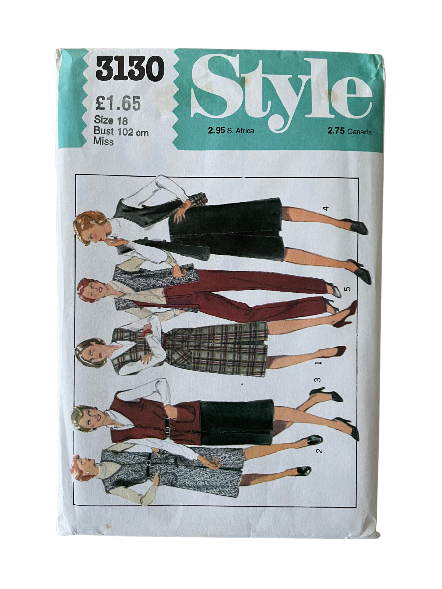 Style 3130 Womens Size 16 Dress Pinafore Trousers Skirt FF