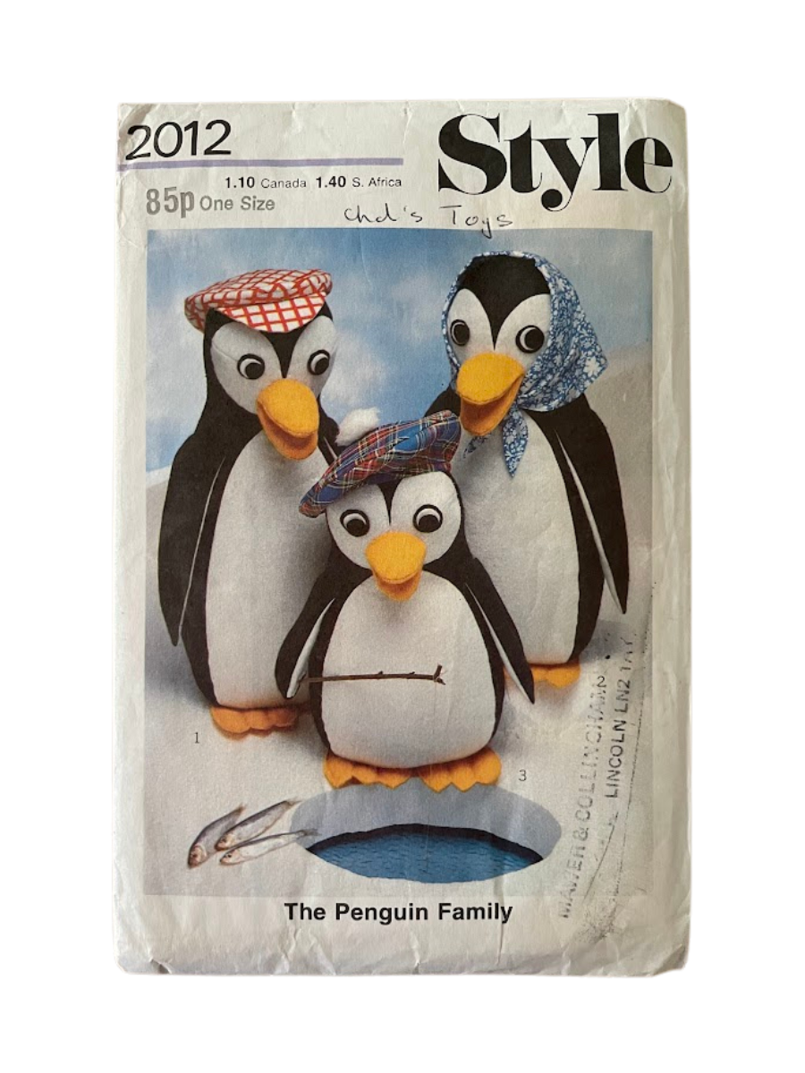 Style 2012 Penguin Family FF