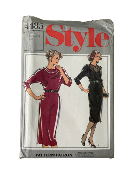 Style 4485 Womens Size 8-12 UK Dress FF