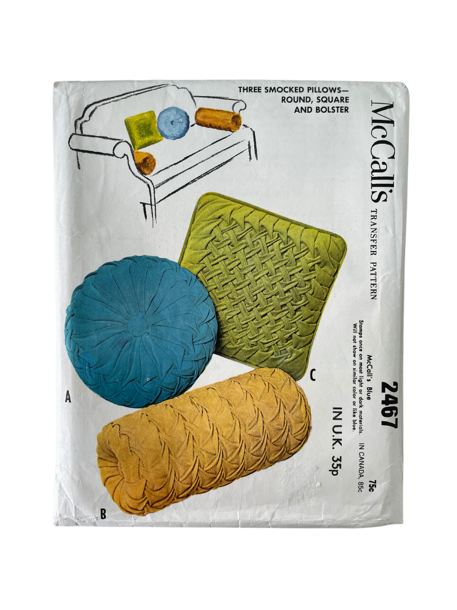 McCalls 2467 One Size Cushions FF