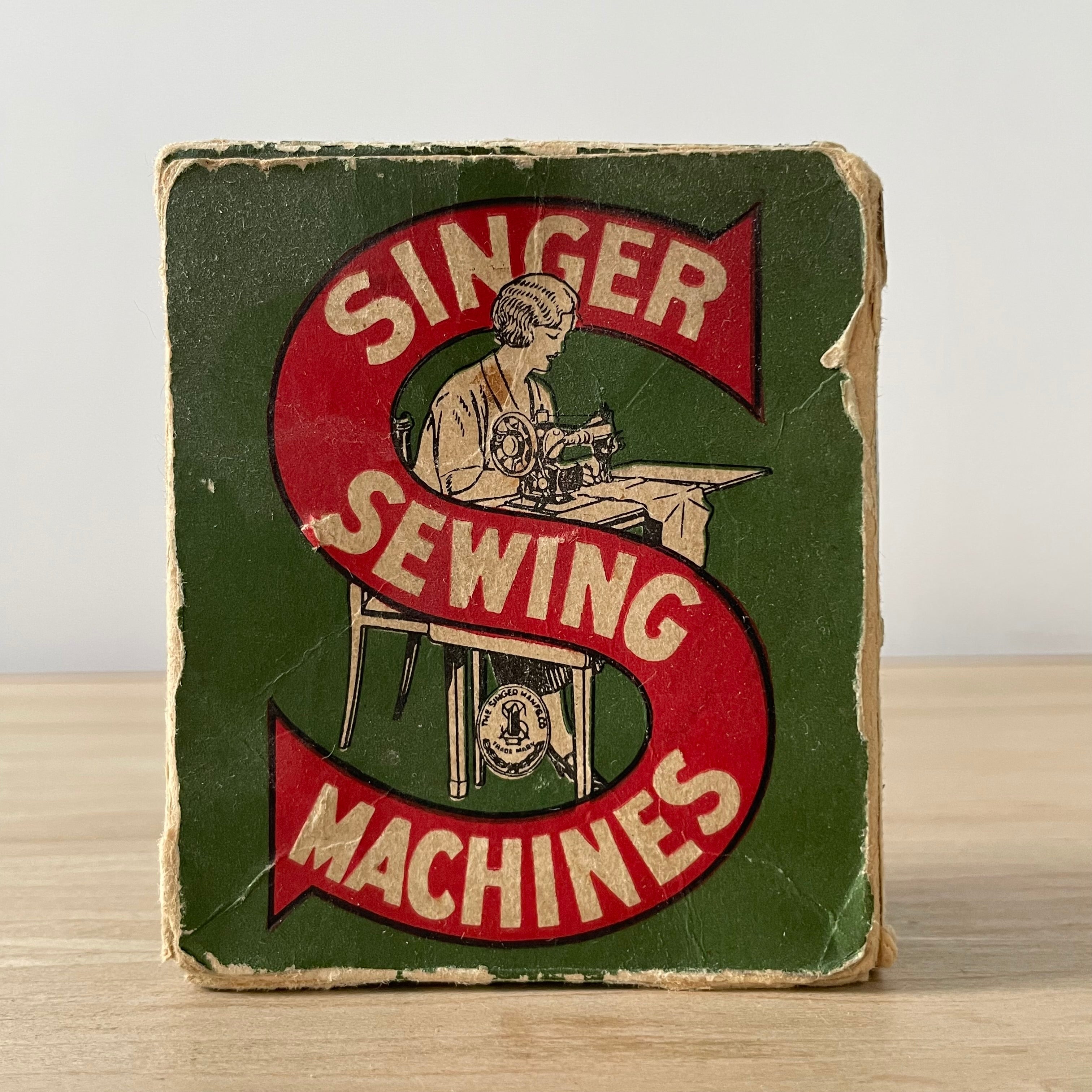 Singer Stocking Darner No. 35776 – Original Boxed Sewing Machine Attachment c. 1910-1925