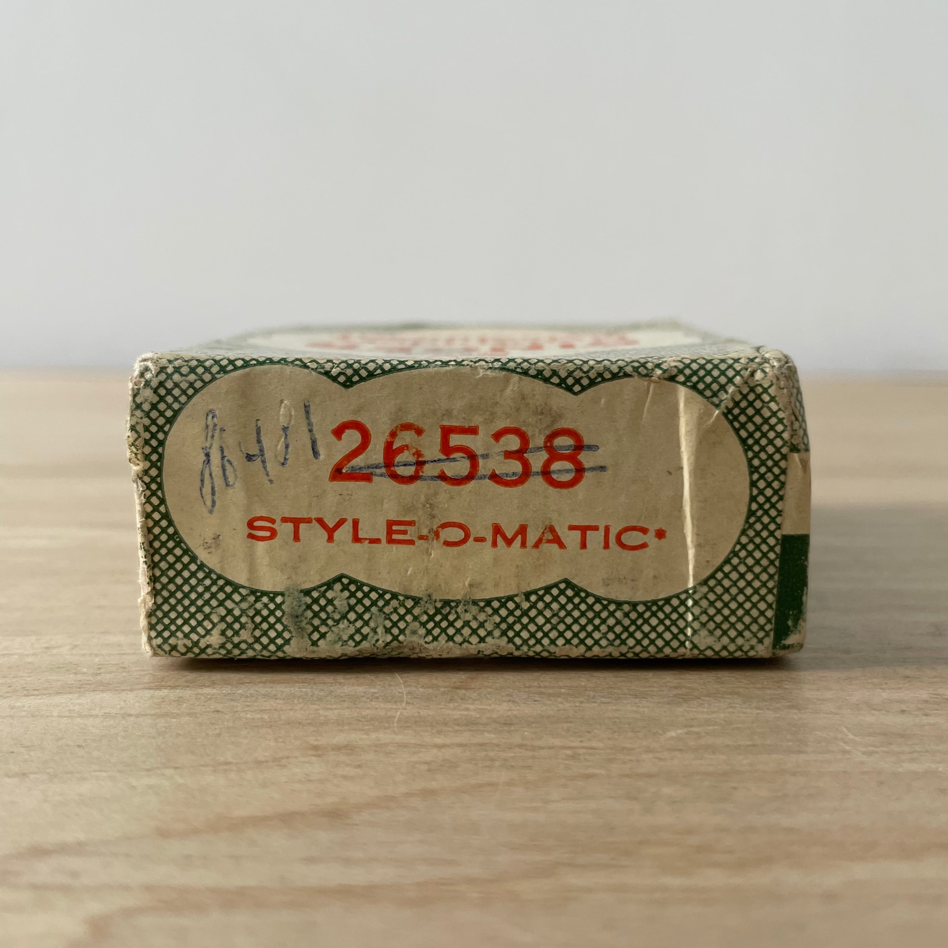 Vintage Singer Embroidery Attachment No. 26538 – Early 20th Century, Original Box