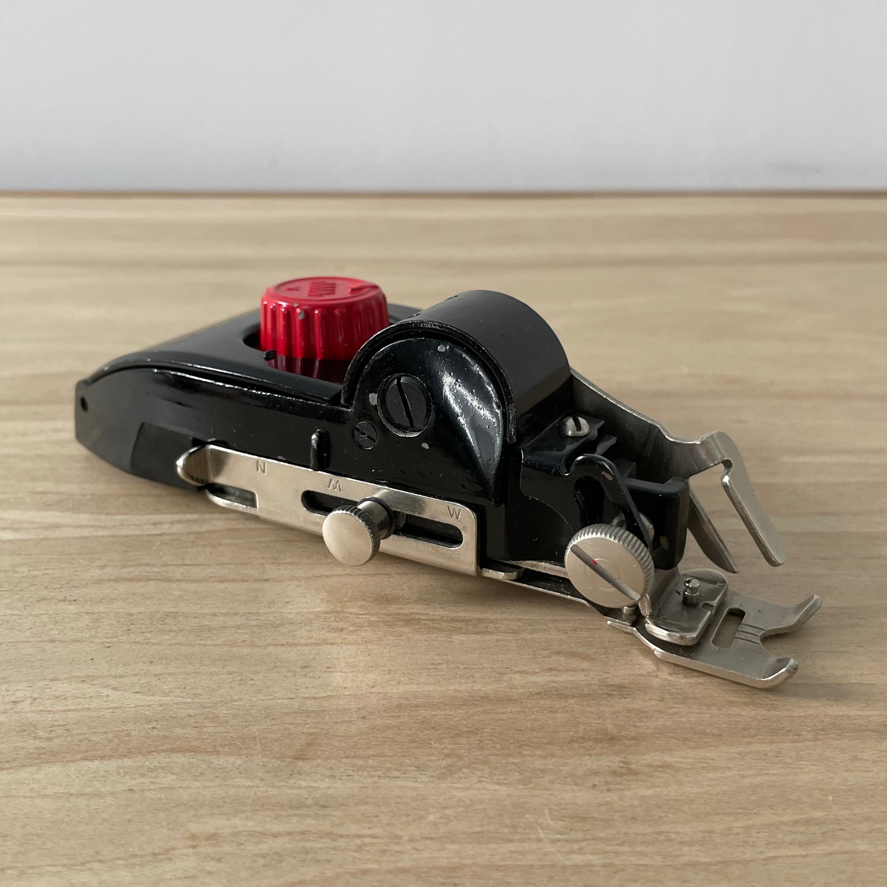 Singer Automatic Zigzagger Model 161157 – Original Box, 4 Cams &amp; Manual – 1950s Vintage