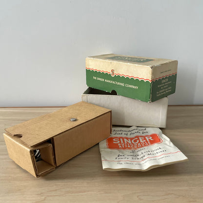 Singer Buttonhole Attachment No. 86662 – Original Box &amp; Instructions – 1950s Vintage
