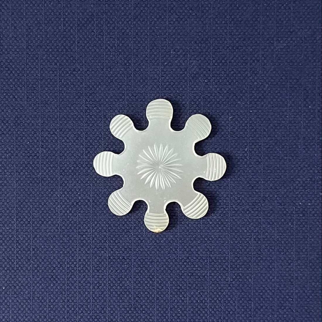 Antique Mother of Pearl Thread Winder – Radiating Sunburst Centre c.1850-1880s