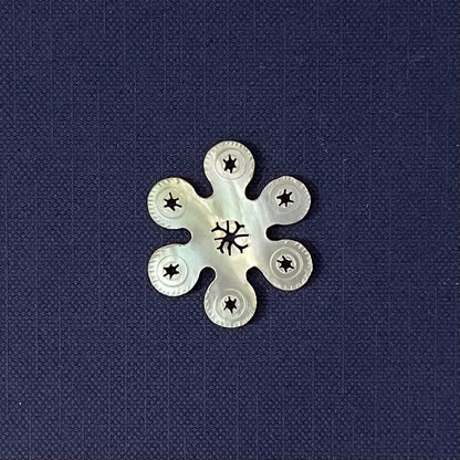 Antique Mother of Pearl Thread Winder – Star-Pierced Rosette c.1850-80s