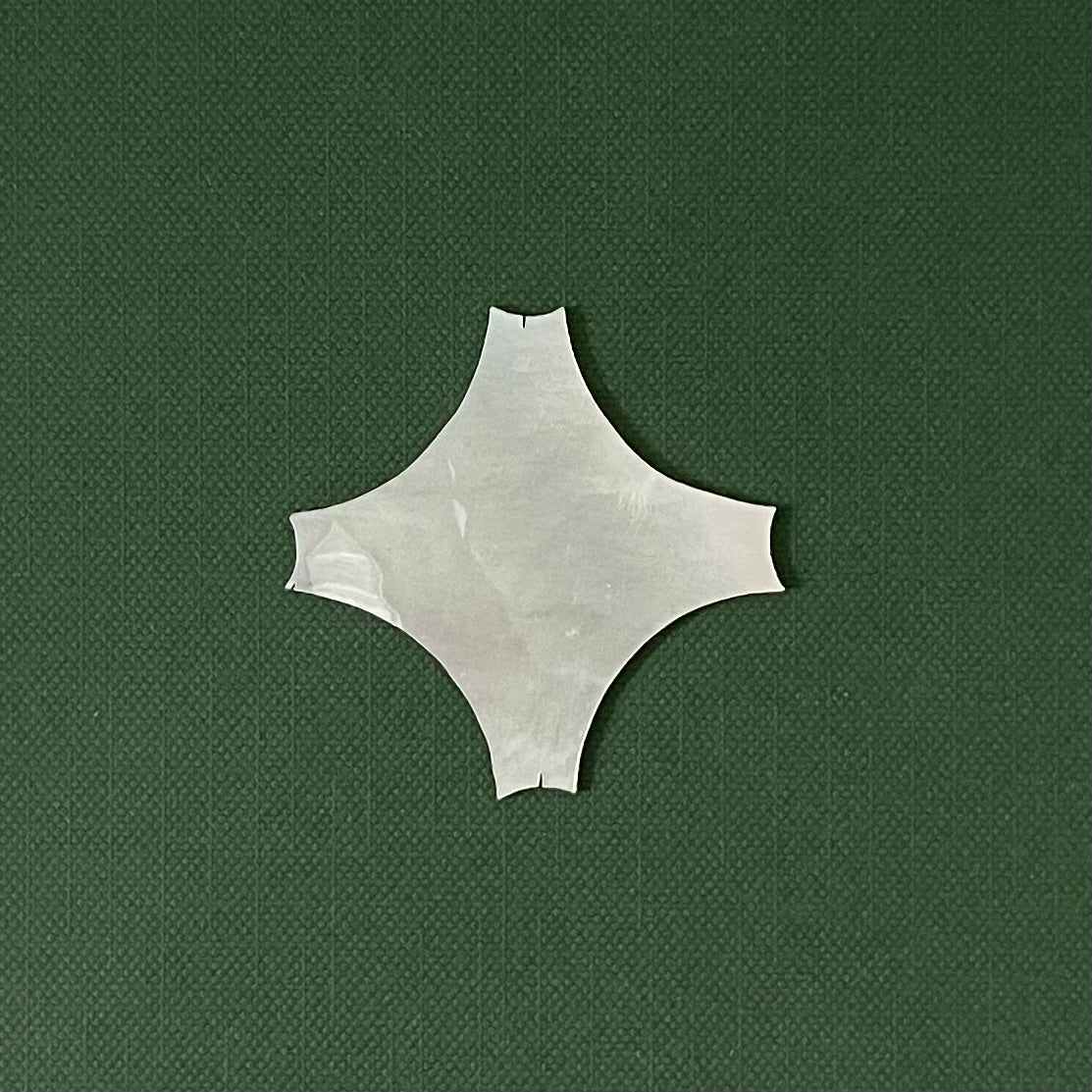 Antique Mother of Pearl Thread Winder – Diamond Form c.1850-80s