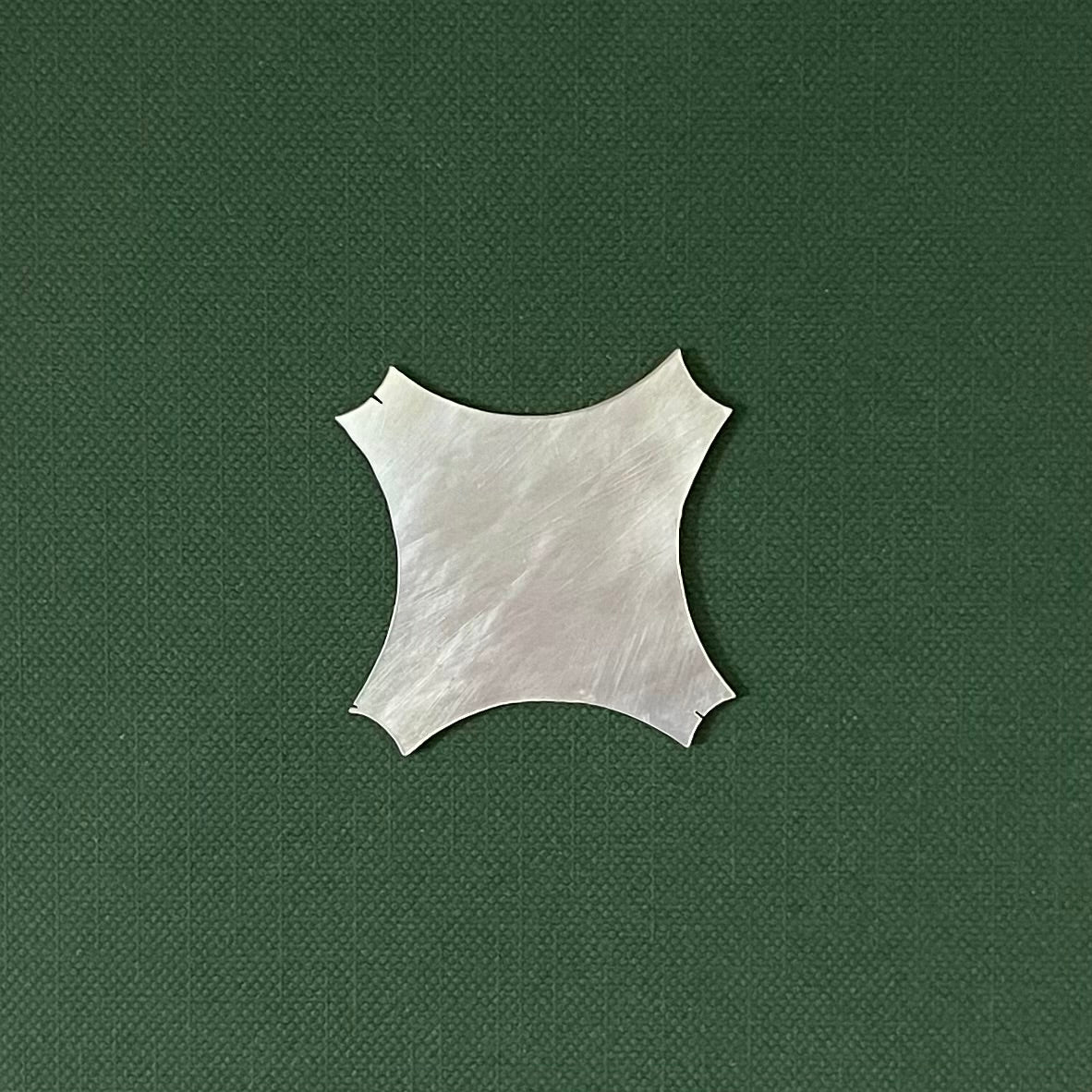 Antique Mother of Pearl Thread Winder – Diamond Form c.1850-80s