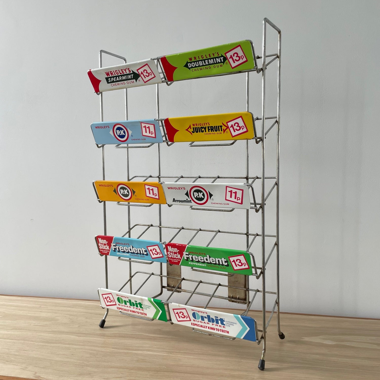 Vintage 11970s Wrigley’s Chewing Gum Shop Display Rack – Metal Counter Stand