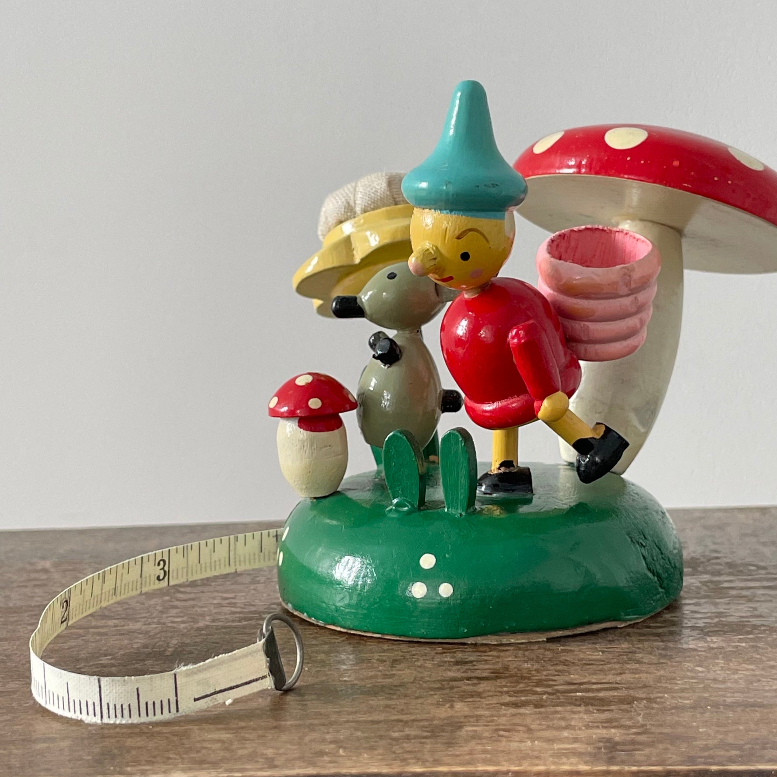 Vintage Wooden Gnome Sewing Caddy – Darning Mushroom, Tape &amp; Thimble – FOREIGN