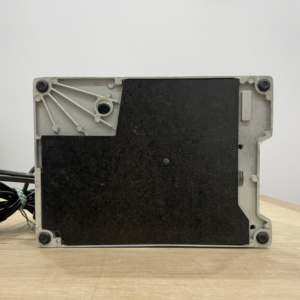 Singer 221K Featherweight White 1968 – Serviced – Case &amp; Extras (EW070289)