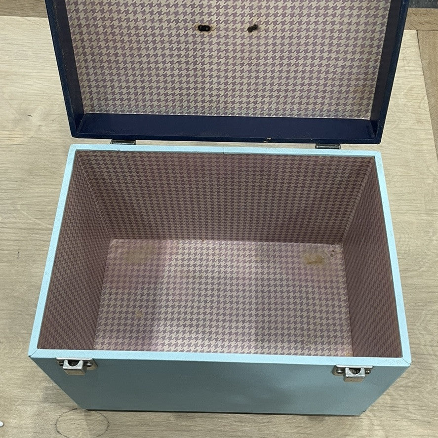 Singer 221K Featherweight White 1968 – Serviced – Case &amp; Extras (EW070289)