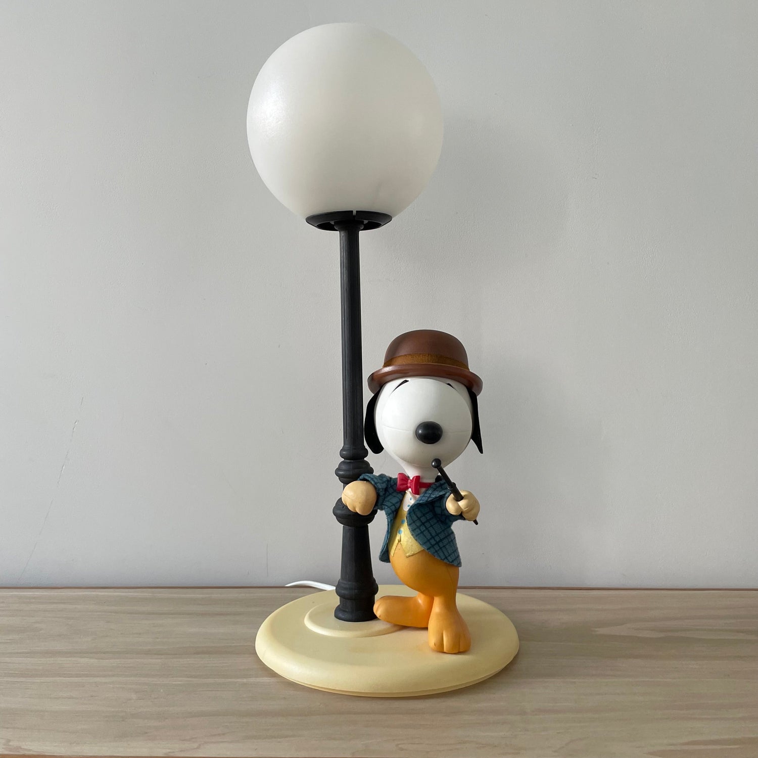 Nuova Linea Zero Snoopy Lamppost Table Lamp – 1970s Vintage Peanuts Collectible