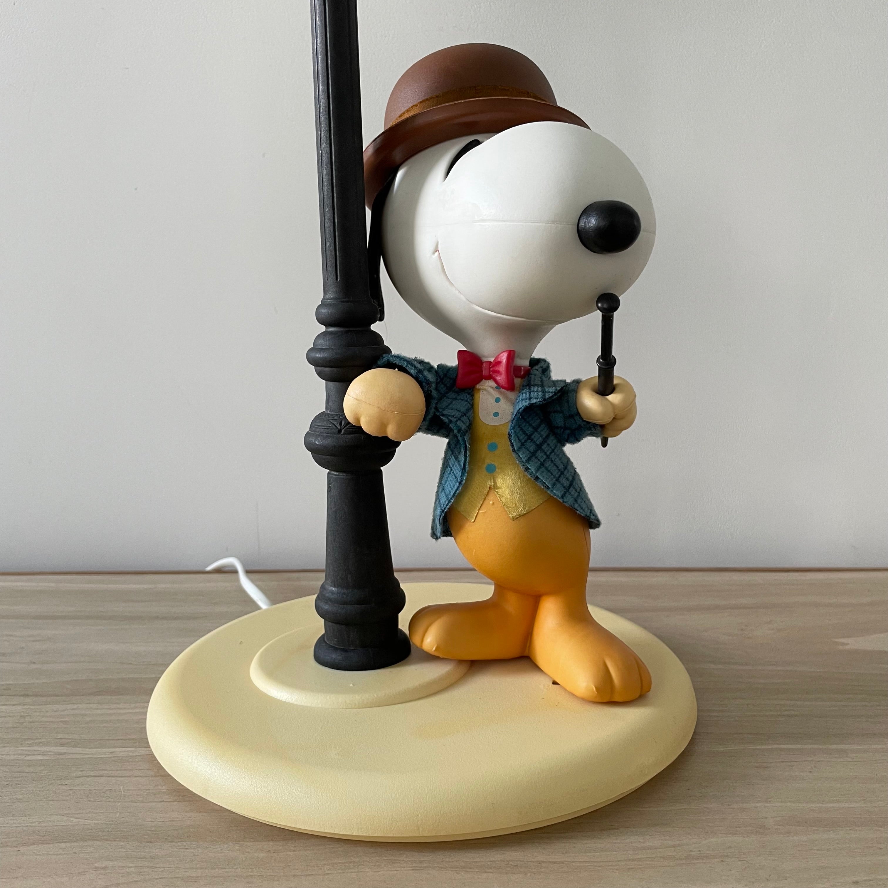 Nuova Linea Zero Snoopy Lamppost Table Lamp – 1970s Vintage Peanuts Collectible