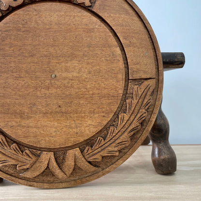 Vintage Carved Wooden Breadboard – Gothic “Bread” Script &amp; Leaf Design