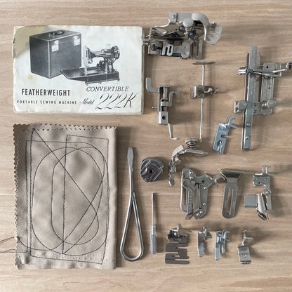 1960 Singer 222k Featherweight Sewing Machine Red “S”