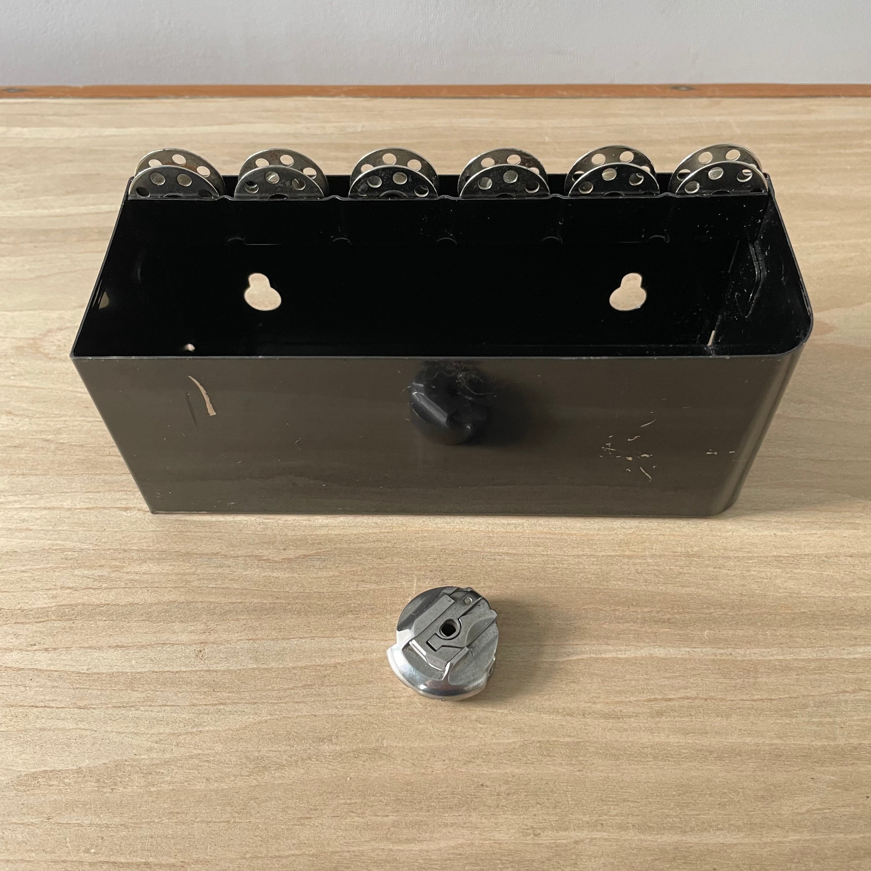 1960 Singer 222k Featherweight Sewing Machine Red “S”