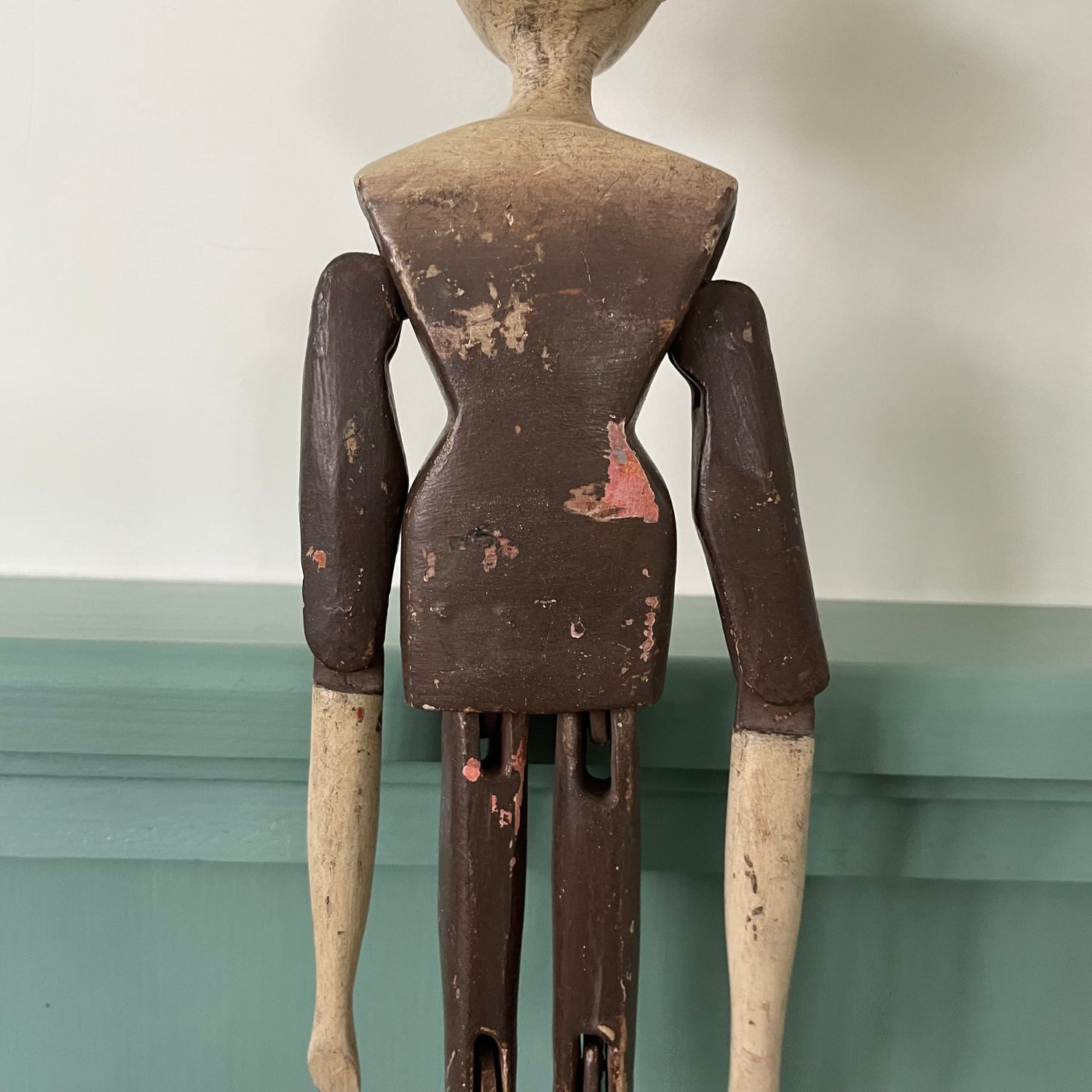 19th Century Grodnertal Tuck Comb Wooden Doll – Hand-Painted Peg Wooden Doll