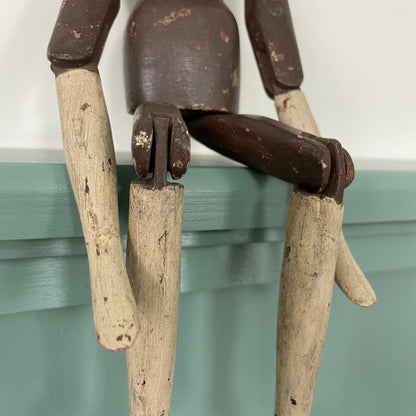 19th Century Grodnertal Tuck Comb Wooden Doll – Hand-Painted Peg Wooden Doll