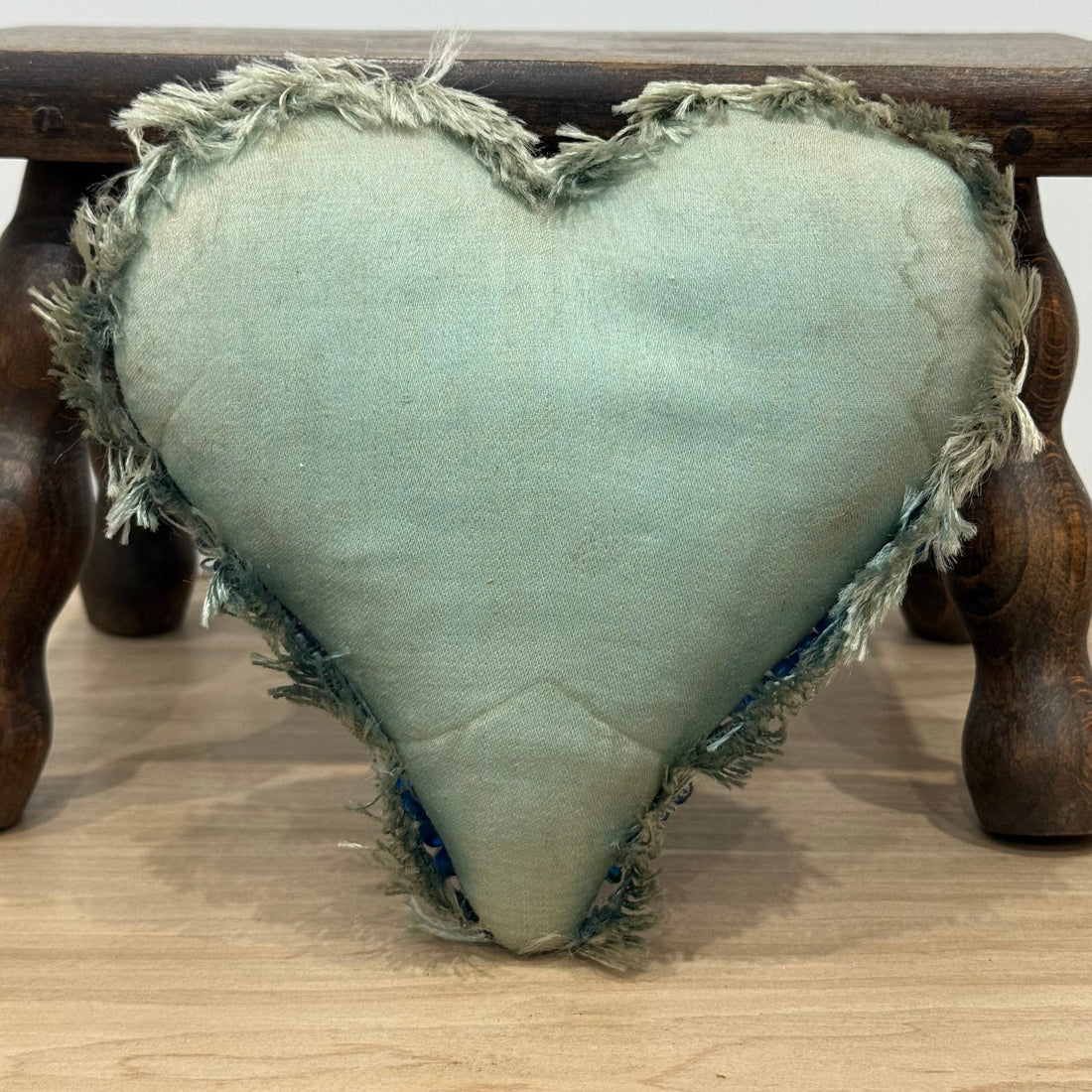 WW1 Beaded Heart Pin Cushion – Lincolnshire Regiment 10th Foot – Egypt Sphinx