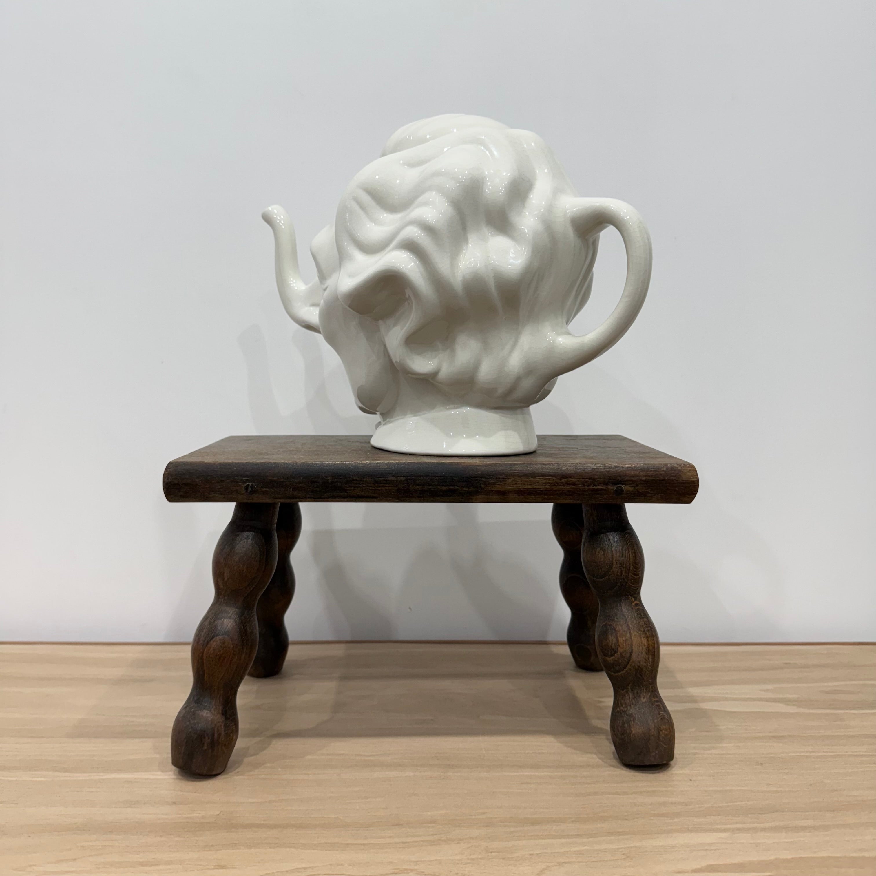 Luck &amp; Flaw Spitting Image Margaret Thatcher Elephant Teapot Crackle Glaze