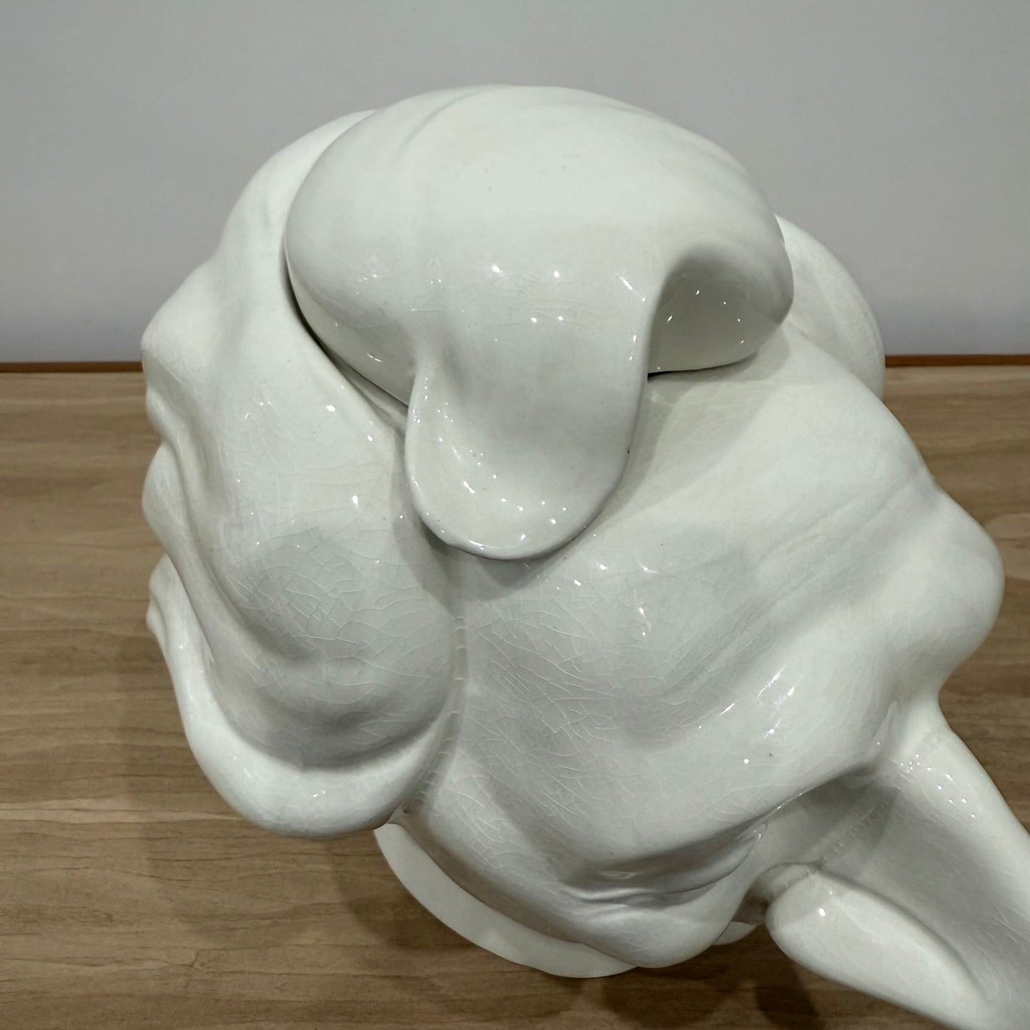 Luck &amp; Flaw Spitting Image Margaret Thatcher Elephant Teapot Crackle Glaze