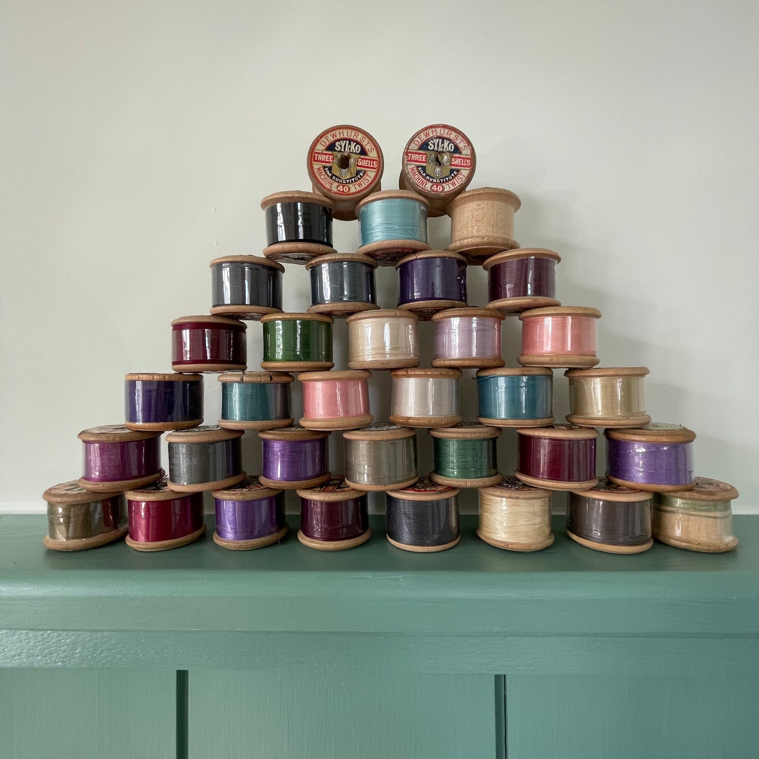 Dewhurst Sylko - Dumpy Wooden Reels - D1-500 -  COLOURS ADDED