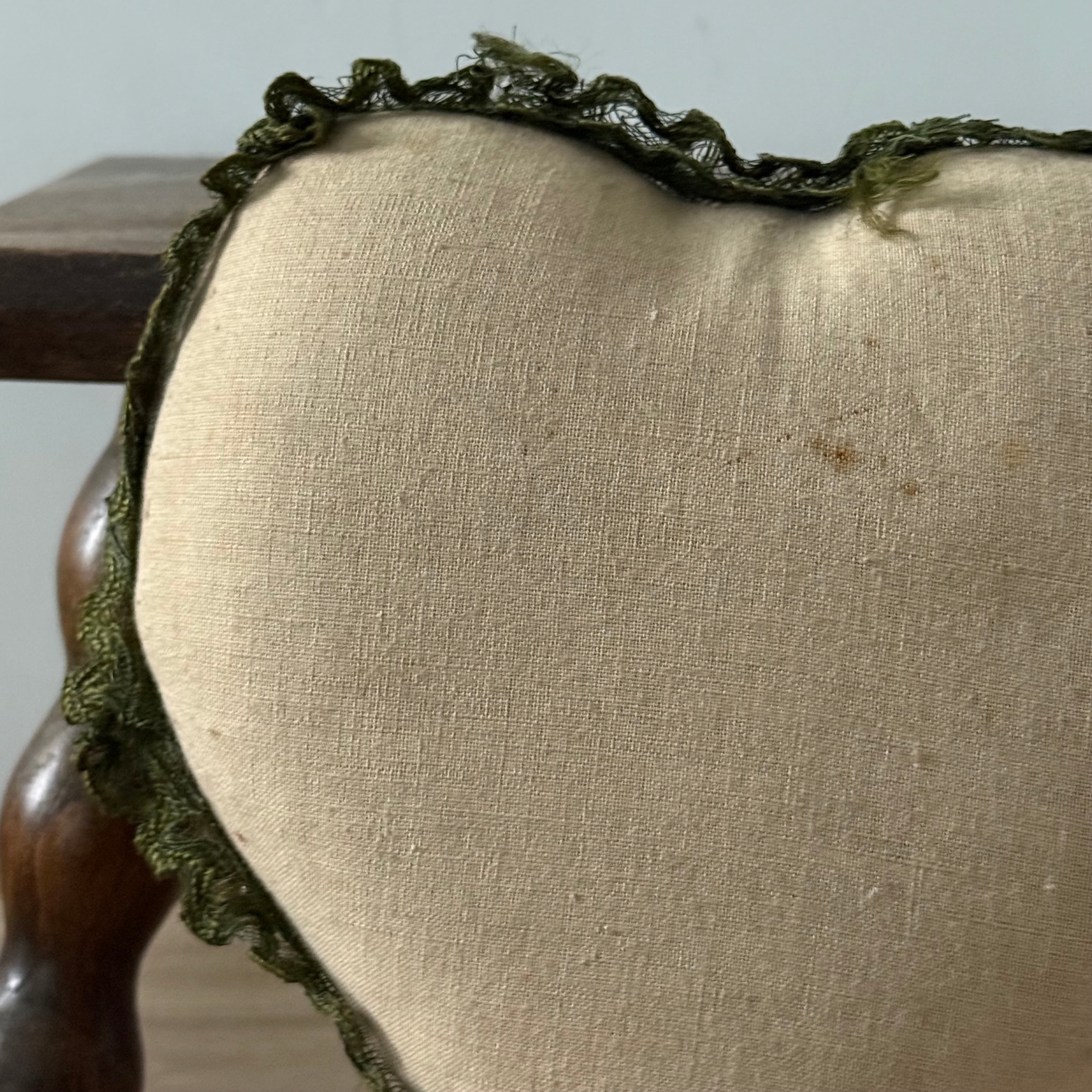 WW1 Bedfordshire Regiment Sweetheart Pincushion Beaded Heart Patriotic Textile