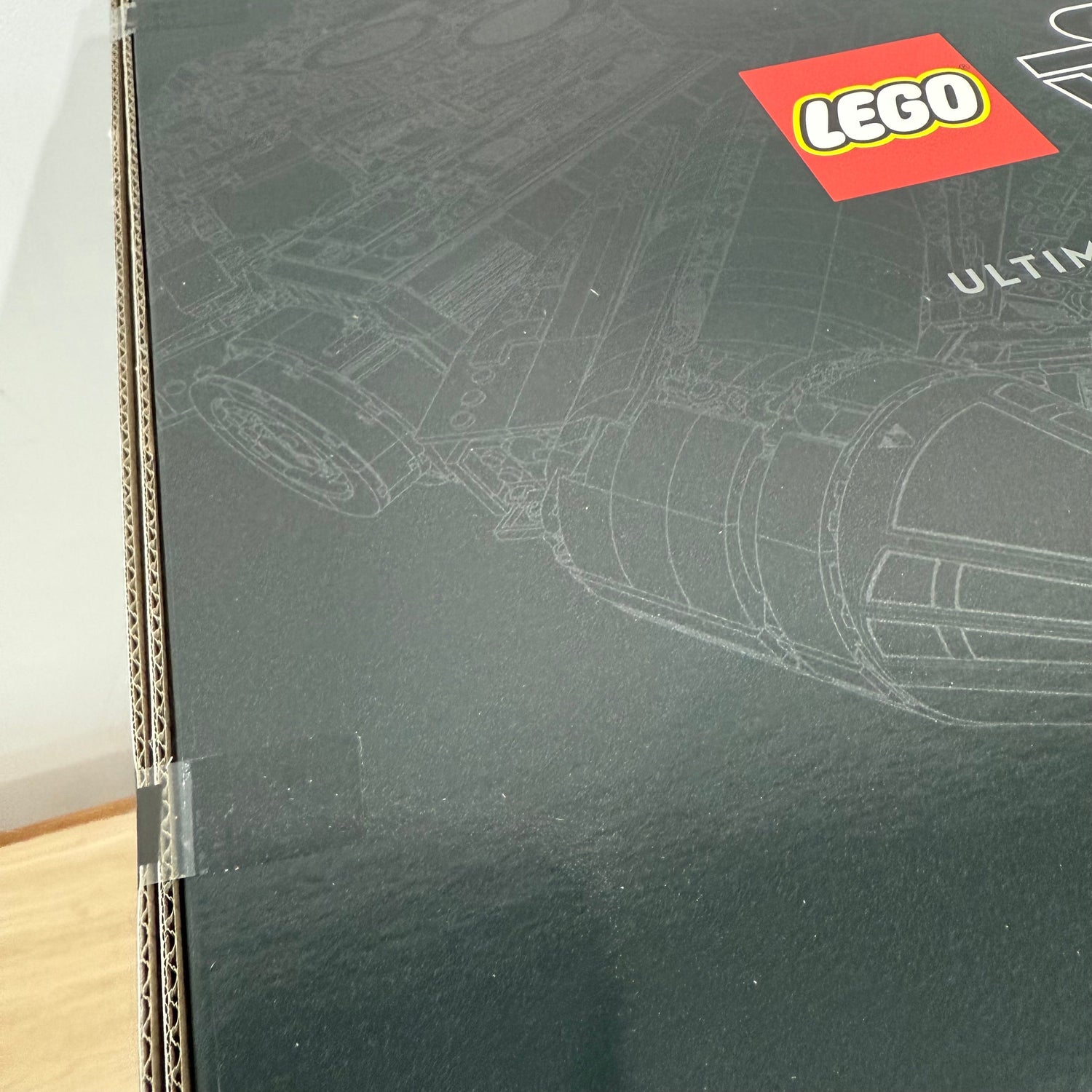Lego Star Wars UCS Millennium Falcon 75192 Brand New Sealed Collector Set