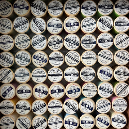 Dewhurst Sylko Thread - Plastic Reels - Unpierced D1-250