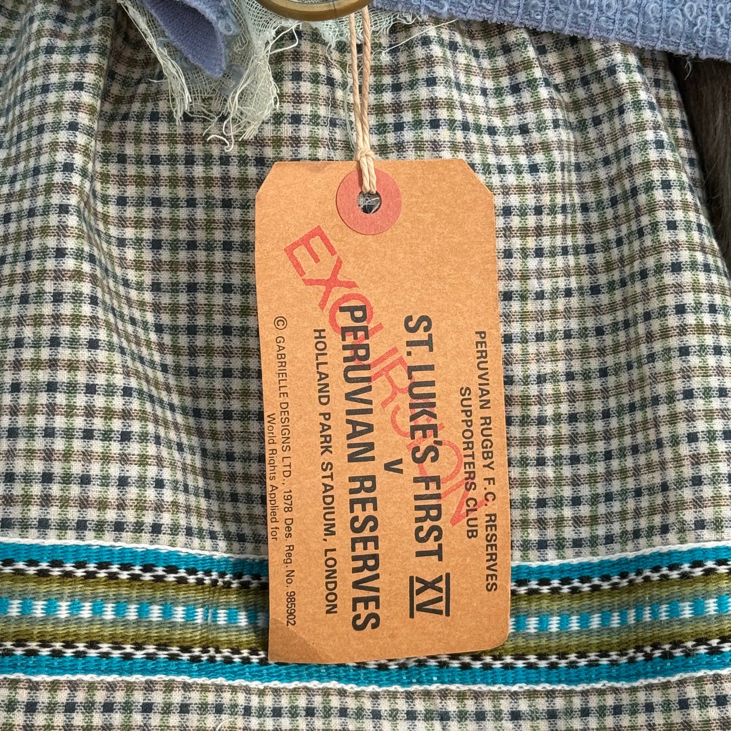 Vintage 1978 Gabrielle Designs Aunt Lucy Bear – Glasses, Two Coins &amp; Tag