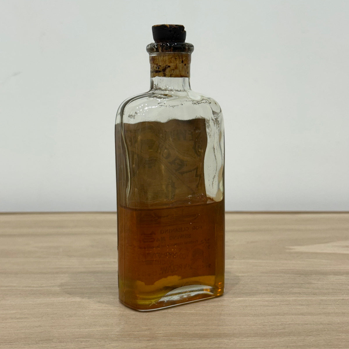 Edwardian Sewing Machine Oil Bottle, Cooperative Wholesale Society, Pelaw